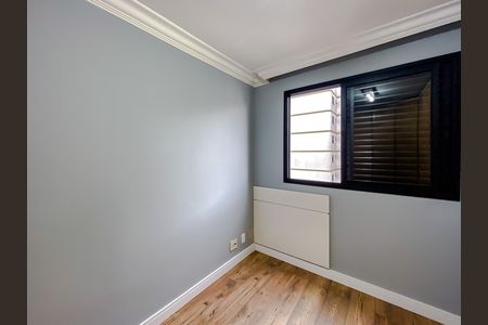 Apartamento à venda com 118m², 3 quartos e 3 vagas Apartamento à venda com 118m², 3 quartos e 3 vagasQuarto 3 - Suíte