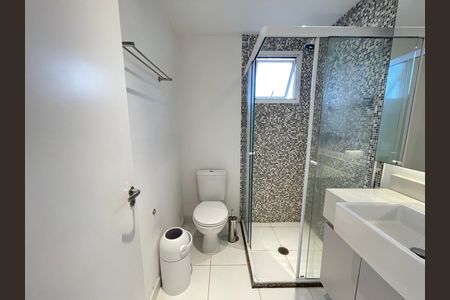 Apartamento à venda com 72m², 2 quartos e 1 vagaBanheiro da Suíte