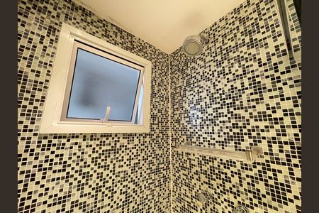 Apartamento à venda com 72m², 2 quartos e 1 vagaBanheiro Social