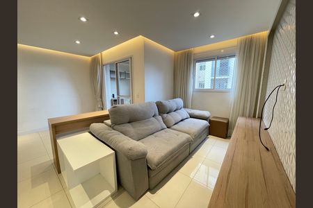 Apartamento à venda com 72m², 2 quartos e 1 vagaSala