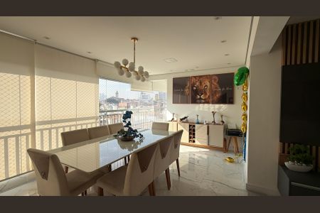 Apartamento à venda com 119m², 3 quartos e 2 vagas Apartamento à venda com 119m², 3 quartos e 2 vagasSacada