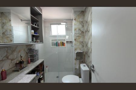 Apartamento à venda com 119m², 3 quartos e 2 vagas Apartamento à venda com 119m², 3 quartos e 2 vagasBanheiro da Suíte