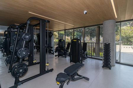 Apartamento à venda com 204m², 3 quartos e 3 vagas Apartamento à venda com 204m², 3 quartos e 3 vagasÁrea comum - Academia