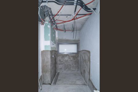 Apartamento à venda com 204m², 3 quartos e 3 vagas Apartamento à venda com 204m², 3 quartos e 3 vagasBanheiro da Suíte 1
