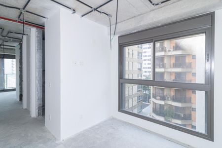 Apartamento à venda com 204m², 3 quartos e 3 vagas Apartamento à venda com 204m², 3 quartos e 3 vagasQuarto Suíte 3