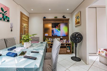 Sala de apartamento para alugar com 3 quartos, 53m² em Jardim Maristela, São Paulo
