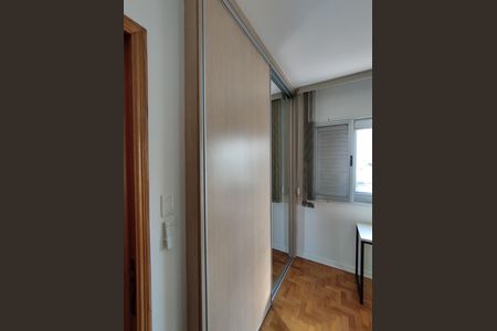 Apartamento à venda com 100m², 4 quartos e 1 vaga Apartamento à venda com 100m², 4 quartos e 1 vagaQuarto