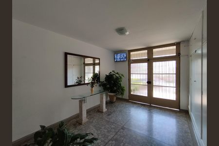Apartamento à venda com 100m², 4 quartos e 1 vaga Apartamento à venda com 100m², 4 quartos e 1 vagaHall de entrada