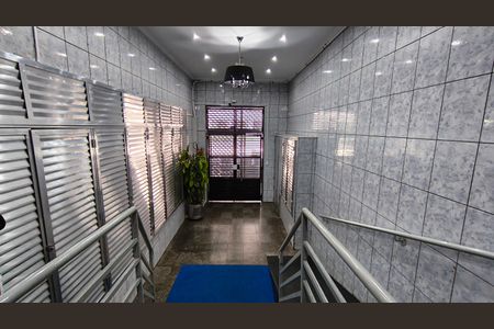 Studio para alugar com 44m², 1 quarto e sem vaga Studio para alugar com 44m², 1 quarto e sem vagaEntrada