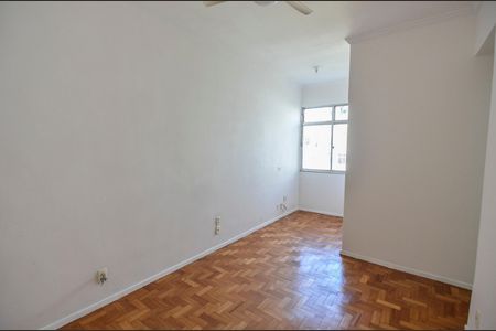 Apartamento para alugar com 50m², 2 quartos e sem vagaSala