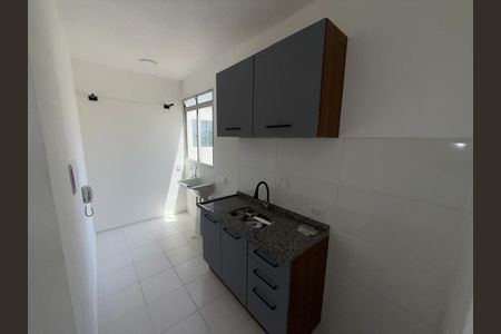 Cozinha de apartamento à venda com 2 quartos, 38m² em Vila Popular, São Paulo