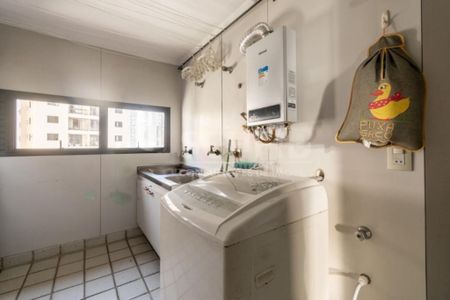 Apartamento à venda com 216m², 4 quartos e 3 vagas