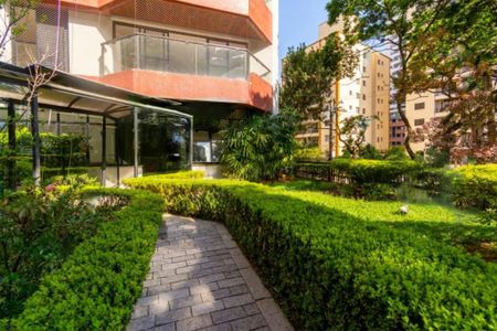 Apartamento à venda com 216m², 4 quartos e 3 vagas
