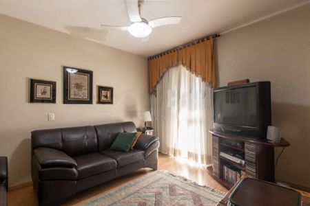 Apartamento à venda com 216m², 4 quartos e 3 vagas