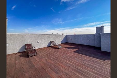 Apartamento para alugar com 41m², 2 quartos e sem vaga Apartamento para alugar com 41m², 2 quartos e sem vagaÁrea comum - Piscina