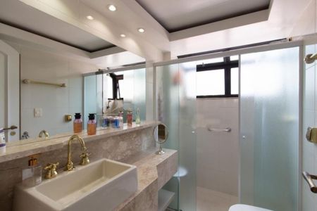 Apartamento à venda com 160m², 3 quartos e 2 vagas