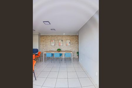 Apartamento para alugar com 72m², 2 quartos e 1 vaga Apartamento para alugar com 72m², 2 quartos e 1 vagaarea de lazer condominio