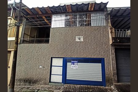 Fachada de casa à venda com 4 quartos, 342m² em Vila Pirituba, São Paulo