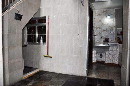 Área de Serviço de casa à venda com 4 quartos, 342m² em Vila Pirituba, São Paulo