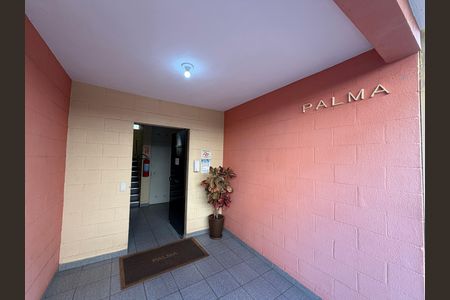 Apartamento para alugar com 60m², 2 quartos e 1 vagaÁrea comum - Entrada do bloco