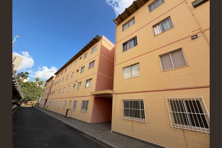 Apartamento para alugar com 60m², 2 quartos e 1 vagaFachada do Bloco