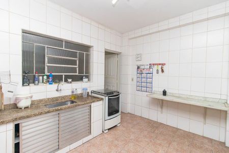Casa à venda com 125m², 4 quartos e 2 vagas Casa à venda com 125m², 4 quartos e 2 vagasÁrea de Serviço