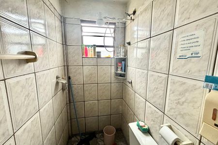 Apartamento para alugar com 45m², 2 quartos e 1 vaga Apartamento para alugar com 45m², 2 quartos e 1 vagaBanheiro