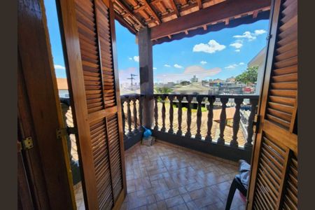 Casa à venda com 3 quartos, 120m² em Campo Grande, São Paulo