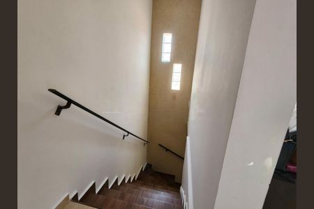 Casa à venda com 120m², 3 quartos e 2 vagas
