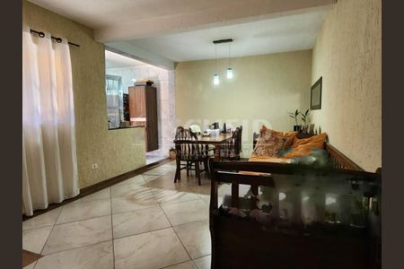 Casa à venda com 3 quartos, 120m² em Campo Grande, São Paulo