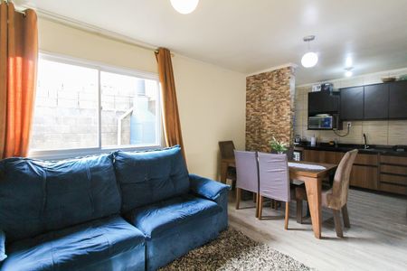 Casa de condomínio à venda com 80m², 2 quartos e 2 vagas Casa de condomínio à venda com 80m², 2 quartos e 2 vagasSala