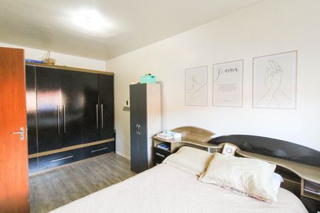 Casa de condomínio à venda com 80m², 2 quartos e 2 vagas Casa de condomínio à venda com 80m², 2 quartos e 2 vagasQuarto 1