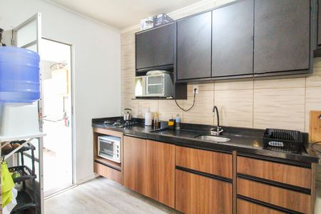 Casa de condomínio à venda com 80m², 2 quartos e 2 vagas Casa de condomínio à venda com 80m², 2 quartos e 2 vagasCozinha