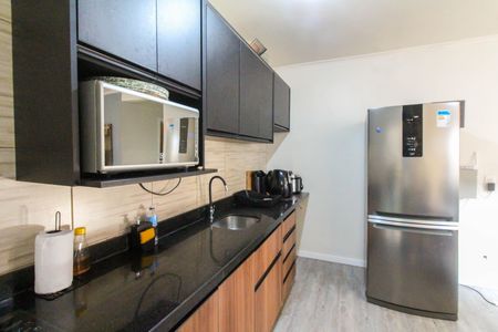 Casa de condomínio à venda com 80m², 2 quartos e 2 vagas Casa de condomínio à venda com 80m², 2 quartos e 2 vagasCozinha