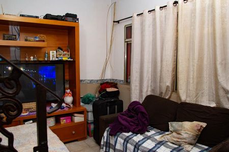 Casa à venda com 6 quartos, 300m² em Jardim Tiete, São Paulo