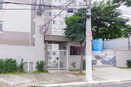 Apartamento para alugar com 38m², 2 quartos e sem vaga Apartamento para alugar com 38m², 2 quartos e sem vagaFachada