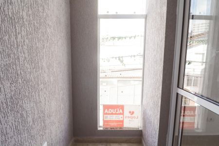 Apartamento para alugar com 40m², 2 quartos e sem vaga Apartamento para alugar com 40m², 2 quartos e sem vagaVaranda da Sala
