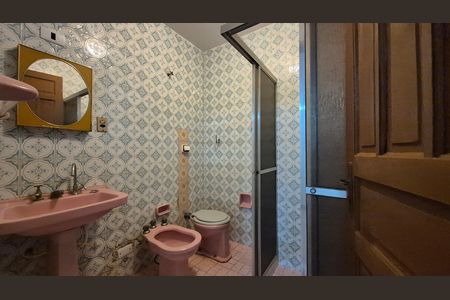 Casa para alugar com 70m², 2 quartos e 1 vaga Casa para alugar com 70m², 2 quartos e 1 vagaBanheiro