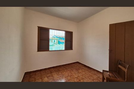 Casa para alugar com 70m², 2 quartos e 1 vaga Casa para alugar com 70m², 2 quartos e 1 vagaQuarto