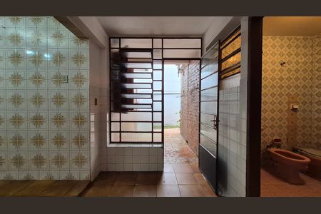 Casa para alugar com 70m², 2 quartos e 1 vaga Casa para alugar com 70m², 2 quartos e 1 vagaLavanderia