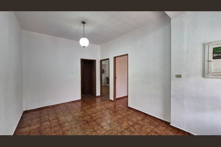 Casa para alugar com 70m², 2 quartos e 1 vaga Casa para alugar com 70m², 2 quartos e 1 vagaSala