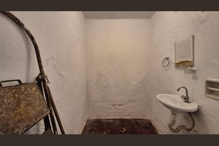 Casa para alugar com 70m², 2 quartos e 1 vaga Casa para alugar com 70m², 2 quartos e 1 vagaBanheiro 2