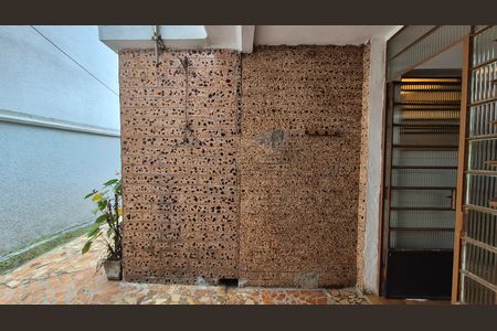 Casa para alugar com 70m², 2 quartos e 1 vaga Casa para alugar com 70m², 2 quartos e 1 vagaVista