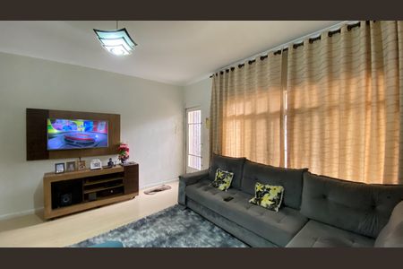 Sala  de casa à venda com 2 quartos, 117m² em Vila Granada, São Paulo