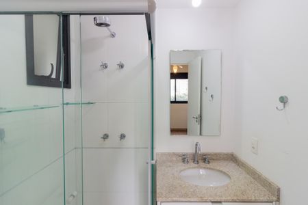 Apartamento para alugar com 70m², 2 quartos e 1 vagaSuíte