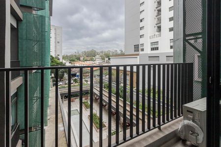Studio para alugar com 33m², 1 quarto e sem vagaVaranda