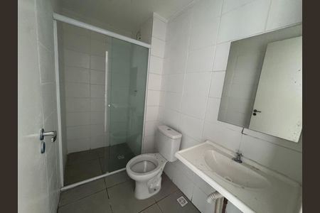 Banheiro de apartamento para alugar com 2 quartos, 43m² em Butantã , Osasco