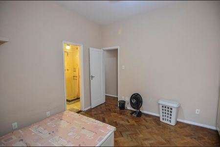 Apartamento para alugar com 115m², 3 quartos e 1 vaga Apartamento para alugar com 115m², 3 quartos e 1 vagaSuíte