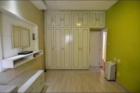 Apartamento para alugar com 115m², 3 quartos e 1 vaga Apartamento para alugar com 115m², 3 quartos e 1 vagaQuarto 2