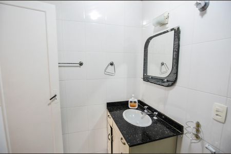 Apartamento para alugar com 115m², 3 quartos e 1 vaga Apartamento para alugar com 115m², 3 quartos e 1 vagaBanheiro Social